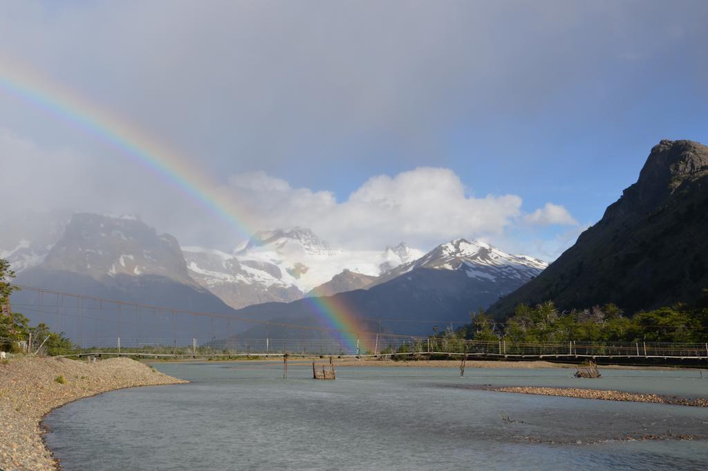 Camping Rio De Las Vueltas Эль-Чальтен Экстерьер фото