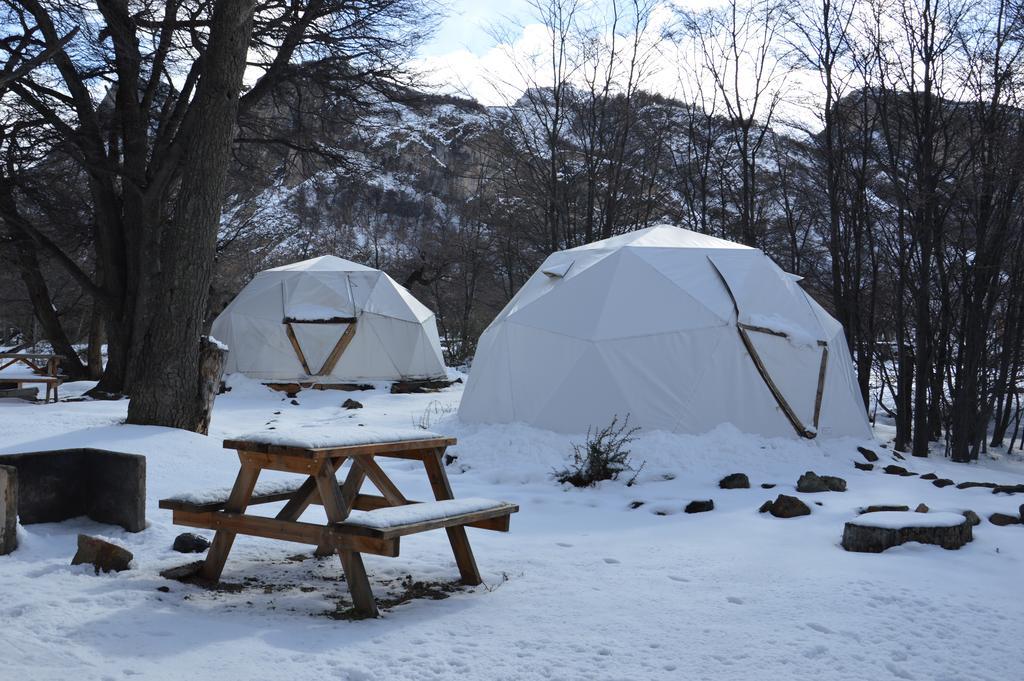 Camping Rio De Las Vueltas Эль-Чальтен Экстерьер фото